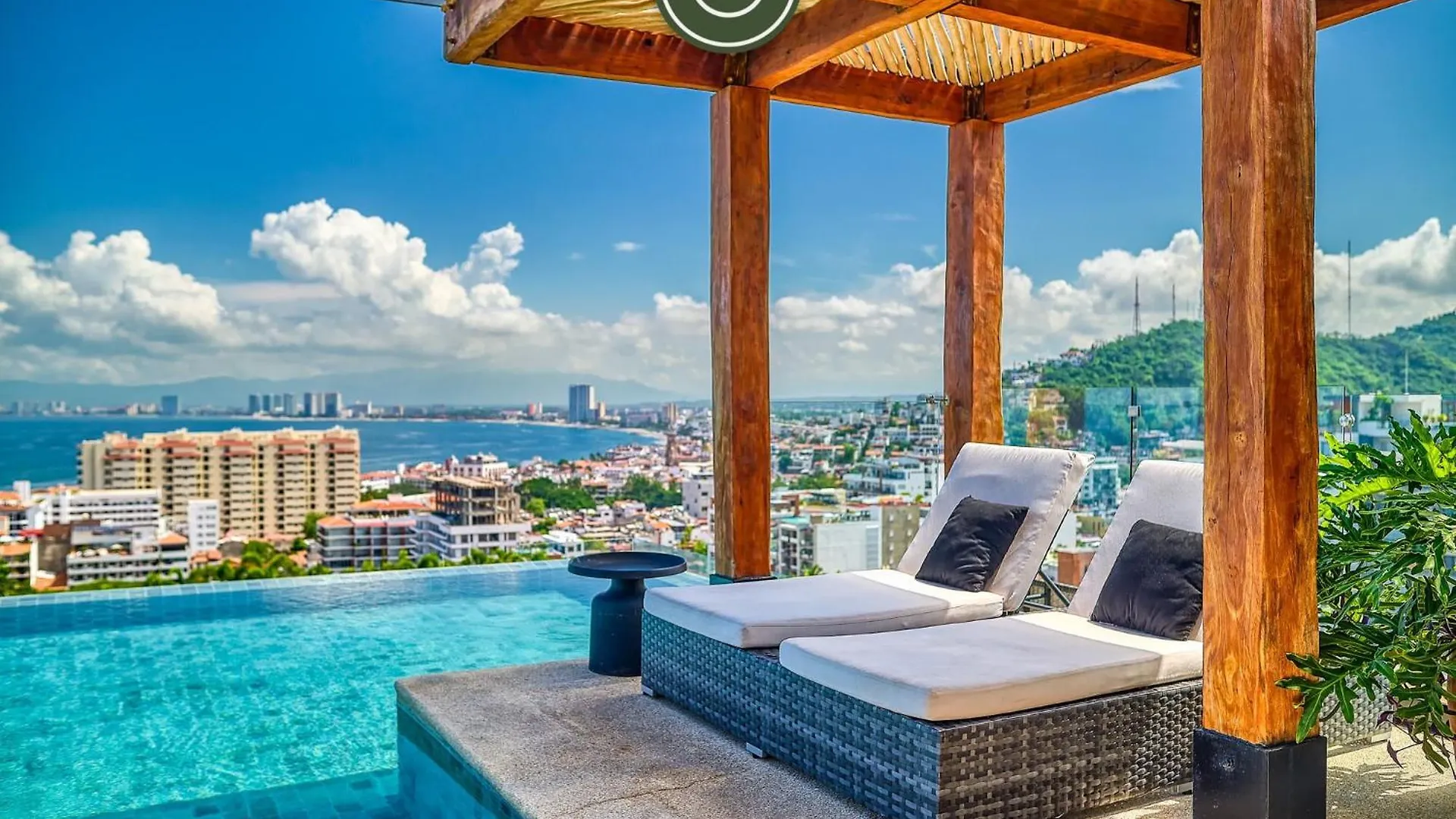 Luxury Studio In Romantic Zone - Infinity Pool Puerto Vallarta